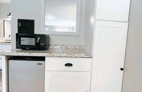 Townsend Apartment | Meadow Room at The Trailblazer Unit 4