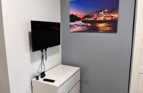 Avonmouth House | Meadow Street Rooms