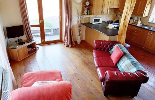 Narberth House | Meadow View Cottage Narberth