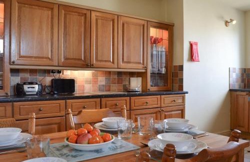 Buxton House | Meadow View