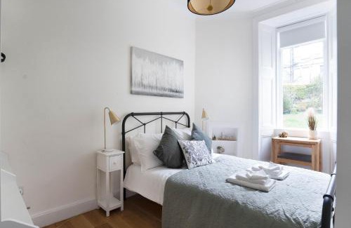 Gifford Apartment | Meadowbank Residence 3-Bed
