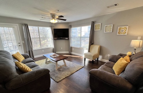 Table Rock Condo | Meadowbrook 10-2