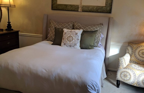 Arkville Bed & Breakfast | Meadowood Inn