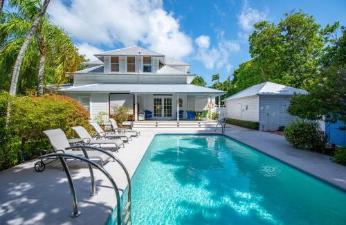 Meadows House | Meadows Manor