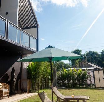 Ungasan Ski Chalet | Meadows Villa