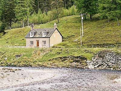 Ballater House | Meall Darroch
