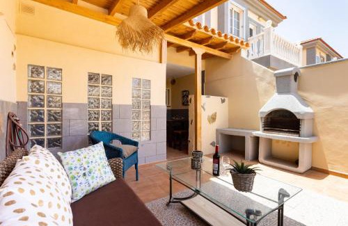 Arenas del Mar House | Medano Beach