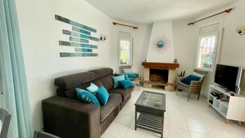 Ciudad Universitaria Villa | MEDDAYS Villa MARINA