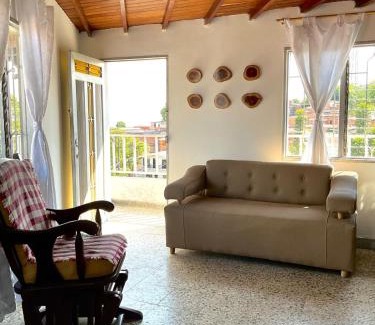 Medellin Apartment | Medellin Apartamento con hermosa vista