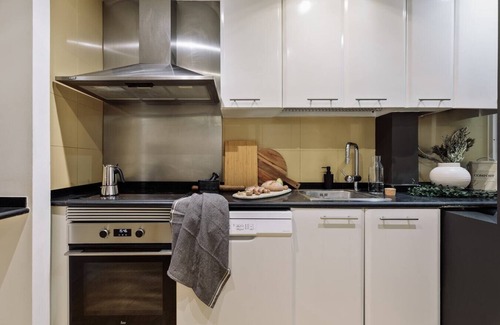 Sarria Apartment | Medes - 2 bedrooms in Sant Gervasi