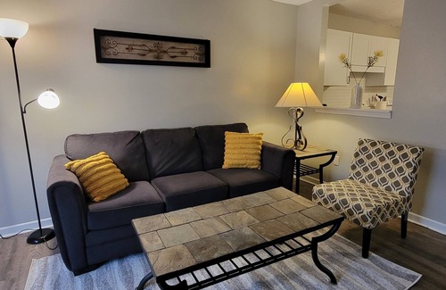 Greenwood Condo | Medical Center Condo