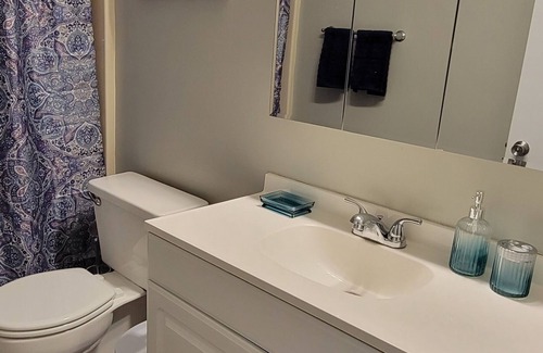 Greenwood Condo | Medical Center Condo