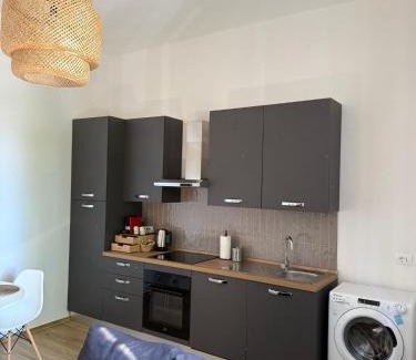 Grosseto Apartment | Medici Walls View - Casa Moderna e Super Cozy