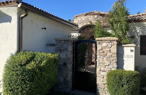 Desierto Sierra House | Mediterranea home w/Casita and private court yard central to Biltmore/Scottsdale