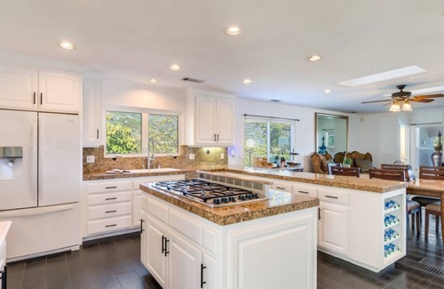 Temecula House | Mediterranean House in De Luz