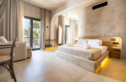 Neos Marmaras Hotel | Medusa Luxury Suites