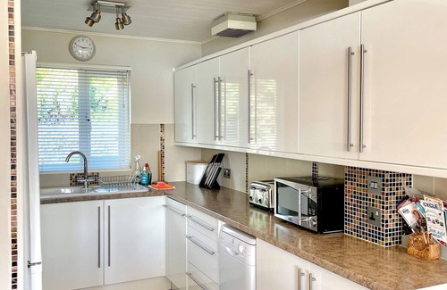 South Cerney Ski Chalet | Medway Hot Tub Lodge