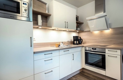 Kappeln Apartment | Meereskieker - 1st row on the water, terrace, indoor swimming pool, parking space