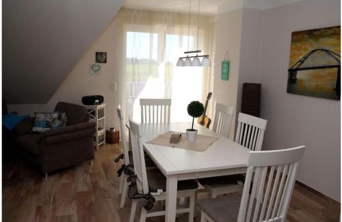 Neue Tiefe Apartment | Meereslauschen
