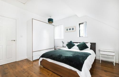 Sheffield Apartment | Meersbrook Luxury Duplex Apartment