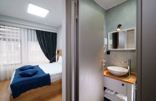 Kadikoy Hotel | MEET ISTANBUL