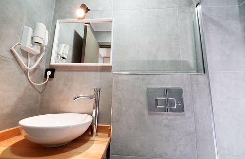 Kadikoy Hotel | MEET ISTANBUL