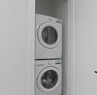 MLK House | Mega Lux Combined Unit - Up to 36 Guests