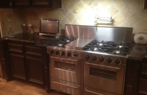 Fairburn House | Mega Mansion West Atlanta Driver, Chef , and Bartender Available