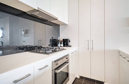 Southbank Apartment | Mega Style Apartments Epic