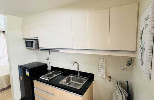 Quezon City Apartment | Megaworld Iloilo Condo Unit