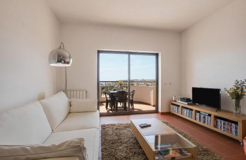 Albardeira Apartment | Meia Praia Beach Apartment