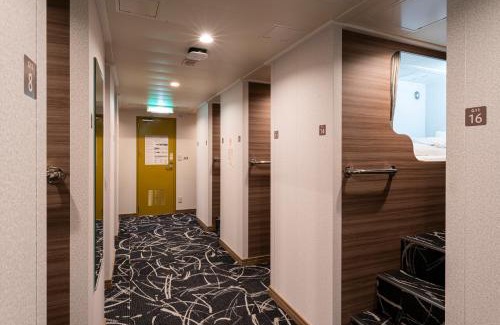 Suminoe Boat Rental | Meimon Taiyo Ferry 2nd sailing from Osaka to Kitakyushu