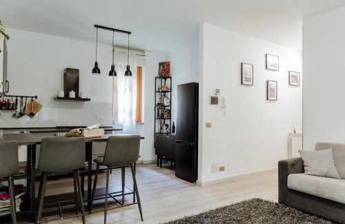 Meina Apartment | Meina cozy art apartament