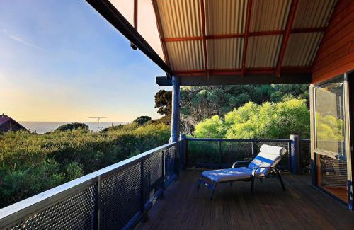 Yallingup House | Melaleuca - Stunning Ocean Views and Coastal Comforts
