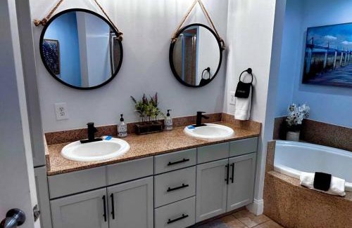 Panama City Beach Apartment | Melan Villa Costal Magic Ocean View