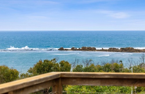 Surf Coast House | Melba Retreat - 32 Melba Parade