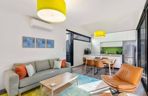Richmond North Apartment | Melbourne getaway in central Richmond