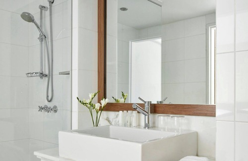 Melbourne Central Business District Hotel | Melbourne Marriott Hotel