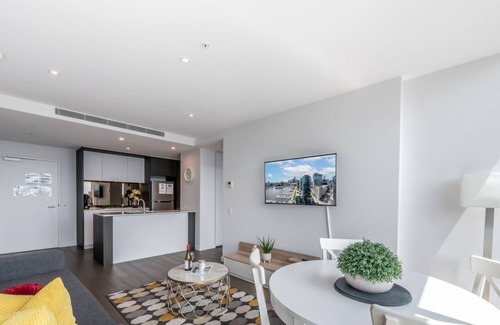 Docklands Apartment | Melbourne Private Apartments - Collins Wharf Waterfront, Docklands