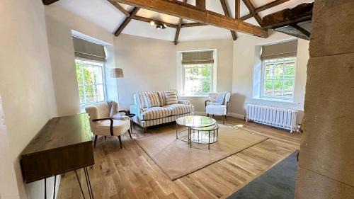 Hartburn House | Meldon Park, Gate Lodge