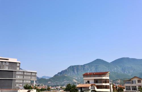 Tirana Apartment | Meli Deluxe Apartments