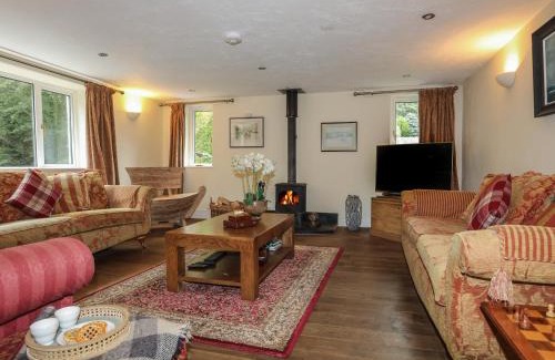 Menai Bridge House | Melin y Coed