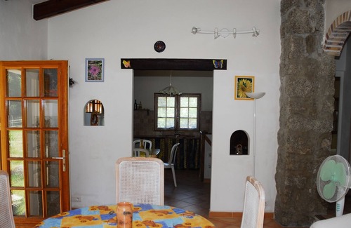 Sartene Villa | Melissa typical Corsican sheepfold in a quiet forest of cork oaks