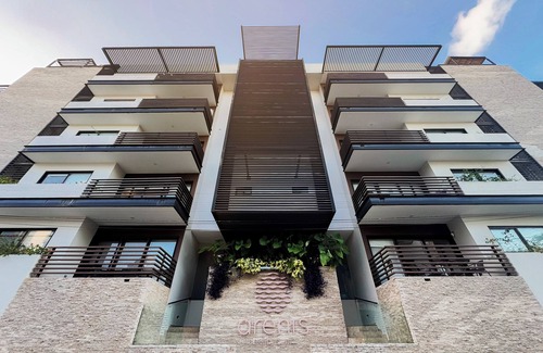 Centro Apartment | Melittas Stylish 2Bed,2Bath-Condo Near Beach - 6 Guests