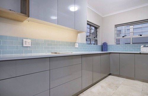 Melkbosstrand House | Melkbos Aan See - Three Bedroom House, Sleeps 6