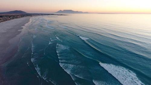 Melkbosstrand House | Melkbos Beach Cottage