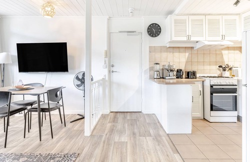 Plympton Apartment | Mellow, Inviting 1BR City Abode