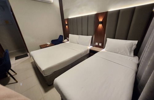 Al Sufouh 2 Hotel | MELODY QUEEN HOTEL BY AURA