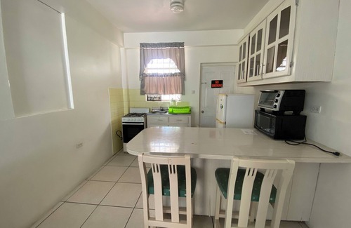 Worthing Apartment | Melrose Beach Apartments