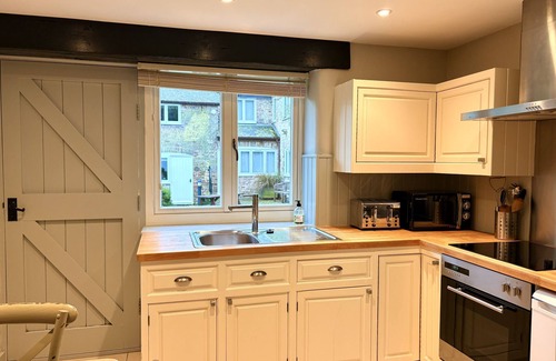 Higher Bockhampton Cottage | Melstock - Stunning Courtyard Cottage
